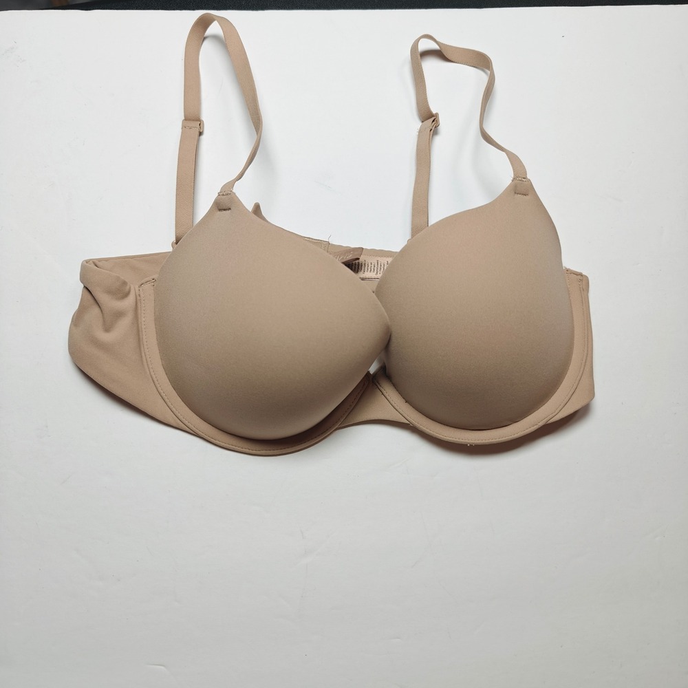 SKIMS Nude Beige T-Shirt Bra